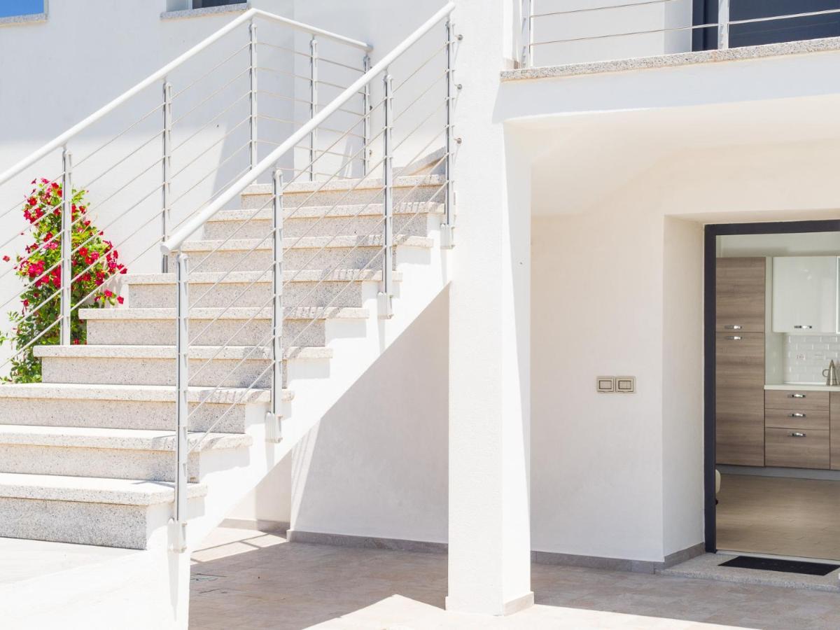 Wlofts 13 By Klodge Olbia Luaran gambar